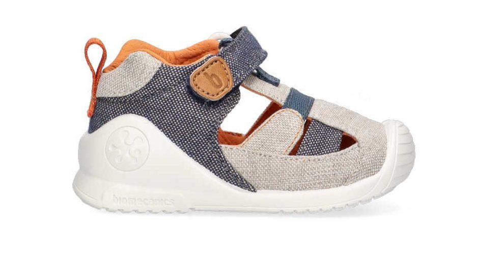 biomecanics-242186-gris-sandalia-tejido-suela-plana (1)